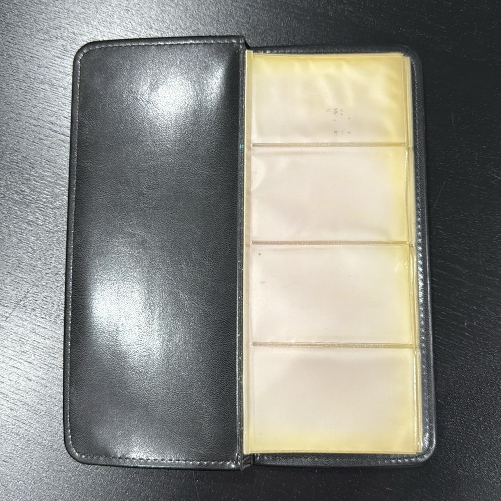 Harley-Davidson Black Leather Card Display Organizer - Picture 5 of 8